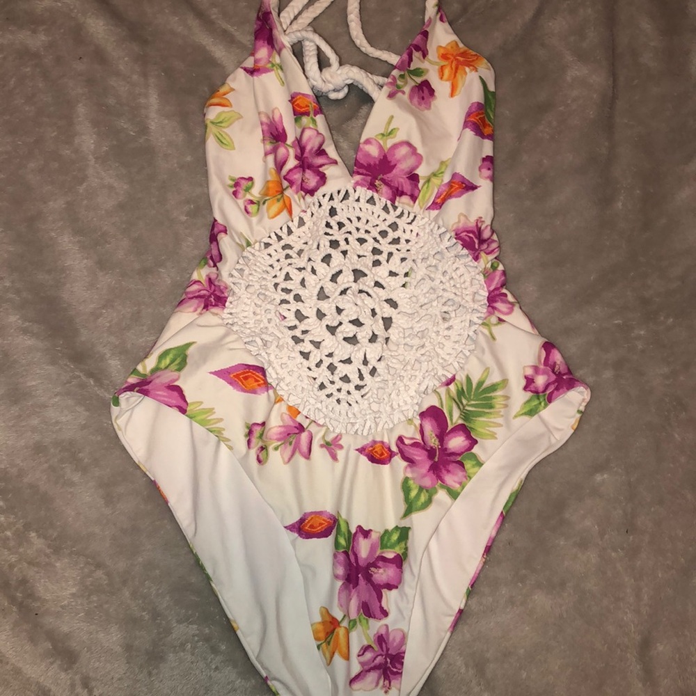 Poppy one piece